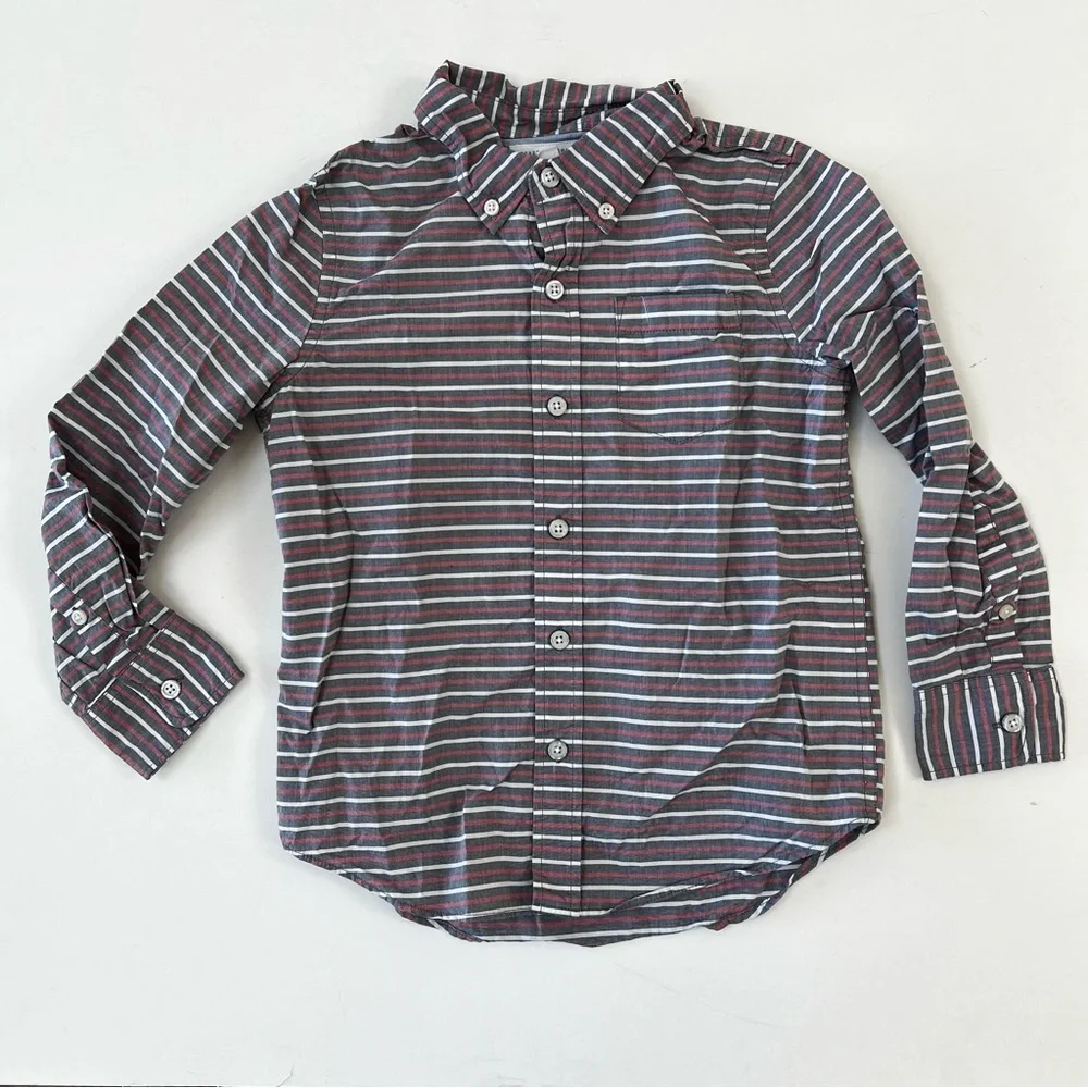 ✨5 for $25✨ Rockets of Awesome Classic Red and Blue Button Down Shirt